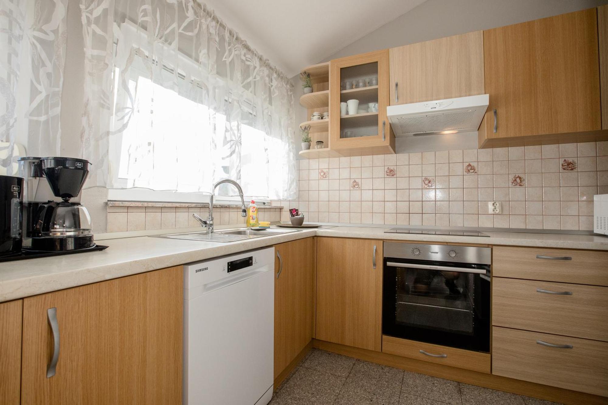 Apartmani Ana & Milo โลปาร์ ห้อง รูปภาพ